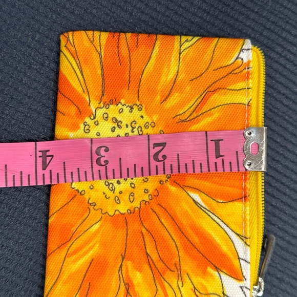 Vera Neumann for Clinique Cosmetic Bag featuring sunflower and lady bugs - New! - Picture 7 of 8